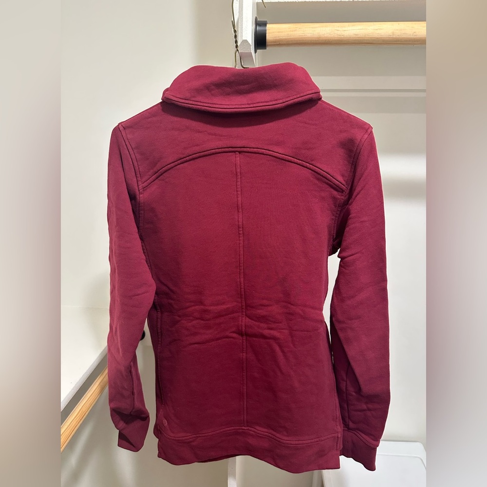 Lululemon Turtleneck Sweatshirt - Picture 3 of 4